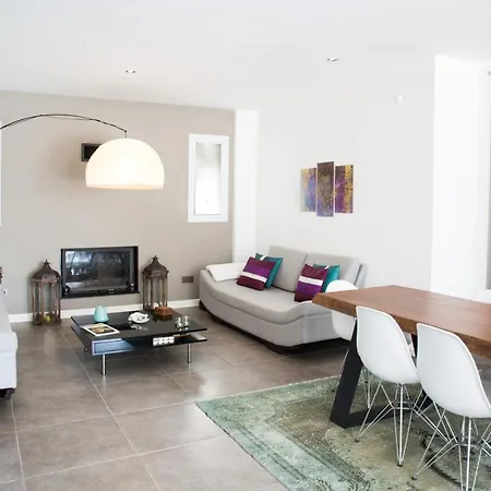 Important Group Olivia Bodrum
